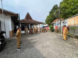 APEL PAGI SENIN: MOMENTUM PENINGKATAN KEDISIPLINAN DAN SEMANGAT KERJA